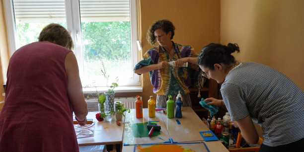 Kunstaktion zum Ausprobieren: Posterdruck beim Allerhand e.V. in Qualitz: Foto: (c) Zubarik/EAT