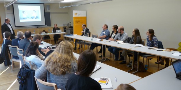 Dr. Iren Schulz von der Universität Erfurt referiert zum Thema Medienkompetenz. Foto: (c) Sebastian Tischer
