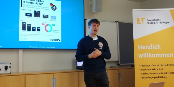 León Eberhardt brachte seine Expertise als TikTok-Influencer ein und erklärte, was es für gute Videos braucht. Foto: © Möller/EAT